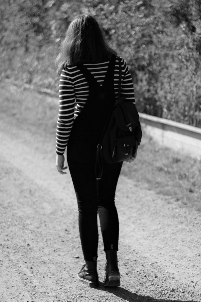 latzhose tragen blog outfit ideen deutsch latzhose tragen blog outfit ideen deutsch