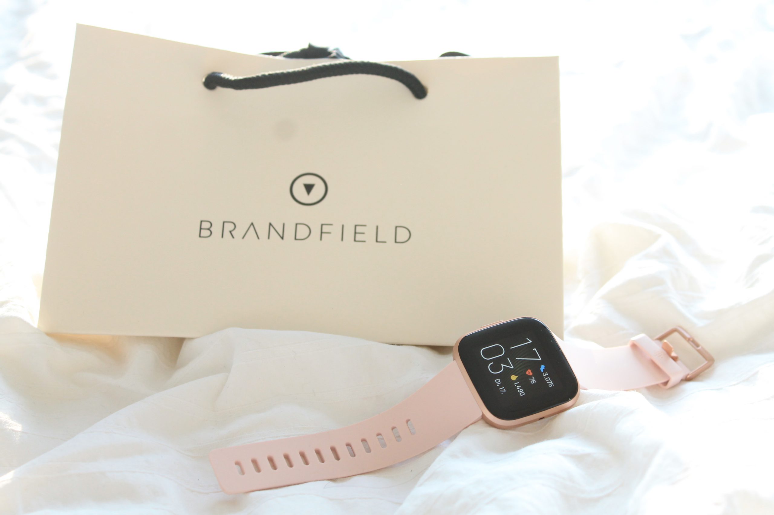 Fitbit bei Brandfield bestellen geschenkverpackung Fitbit bei Brandfield bestellen geschenkverpackung